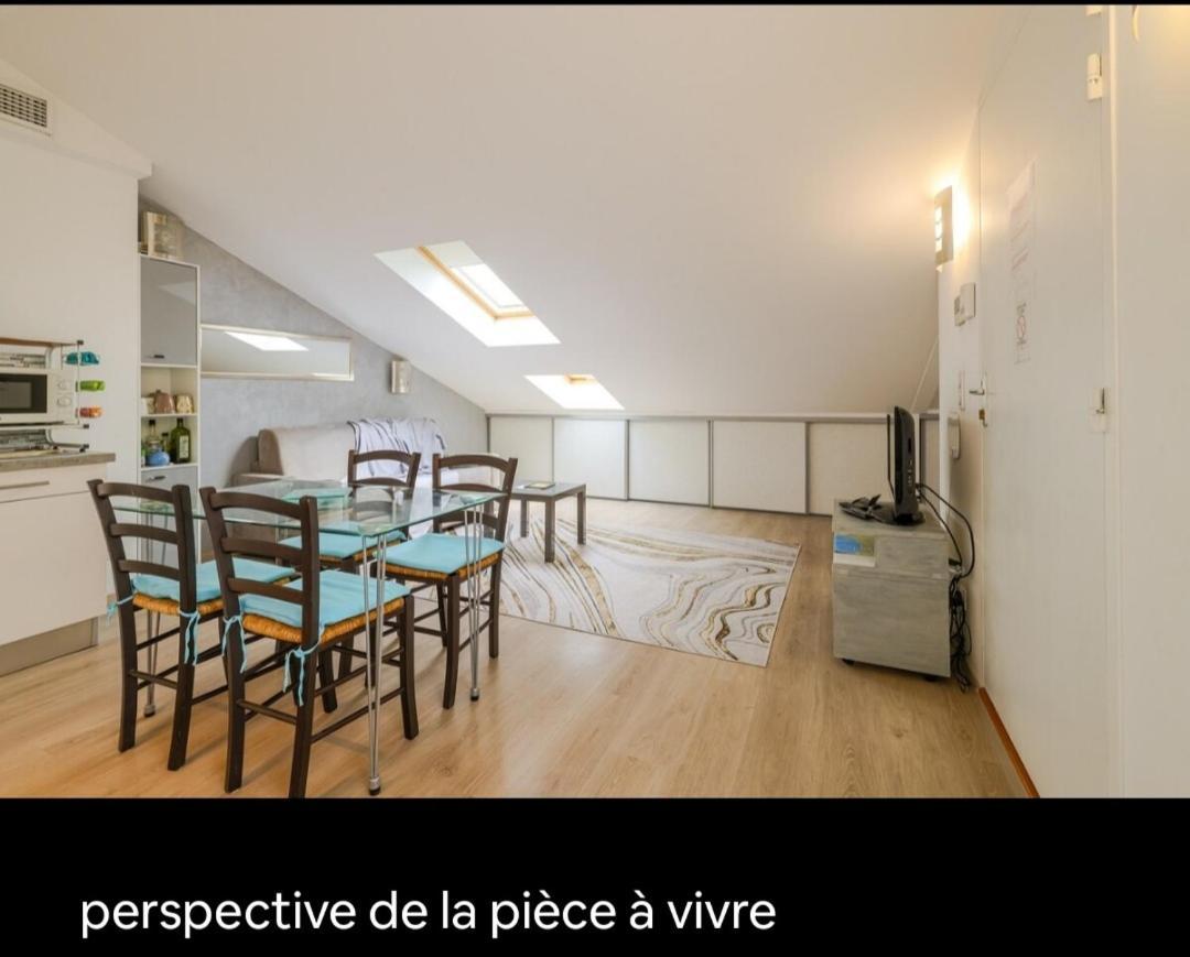 Appartements Au Cros De Cagnes Стая снимка